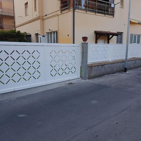 Casa Trilli Apartment Гротамаре Екстериор снимка