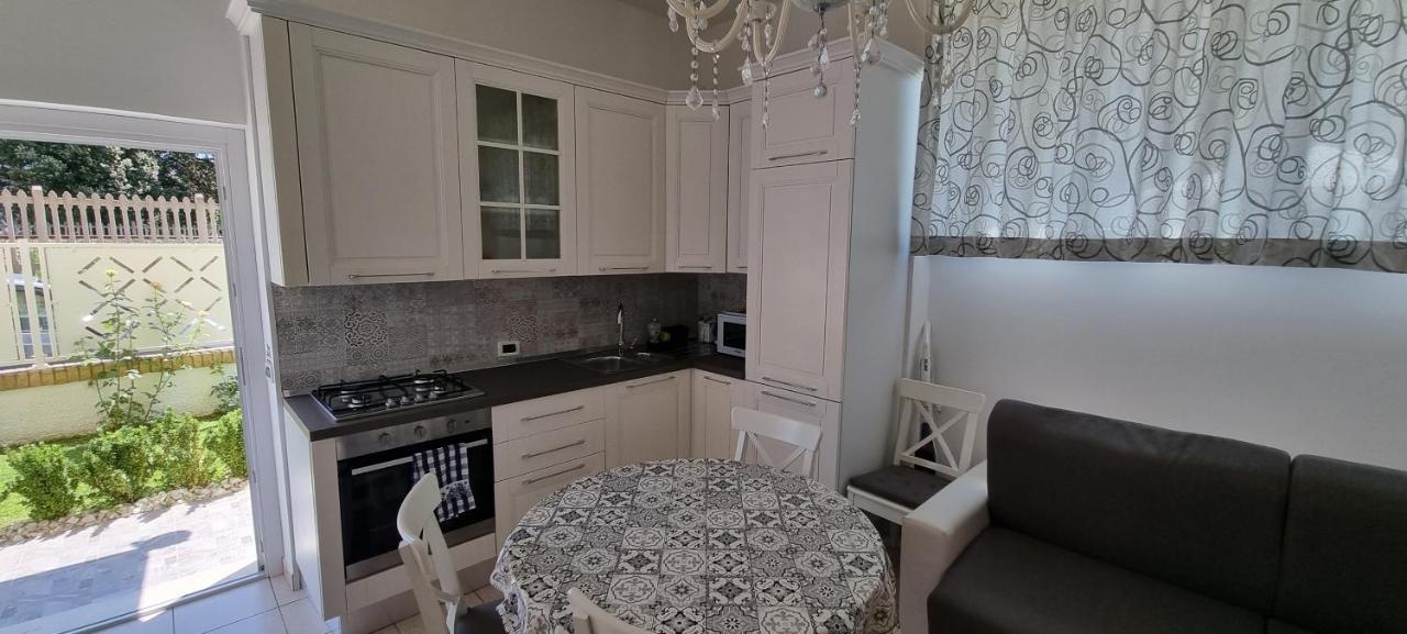Casa Trilli Apartment Гротамаре Екстериор снимка